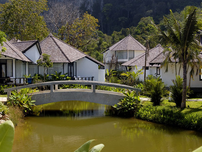 พีซ ลากูน่า รีสอร์ท กระบี่ (Peach Laguna Resort & Spa)