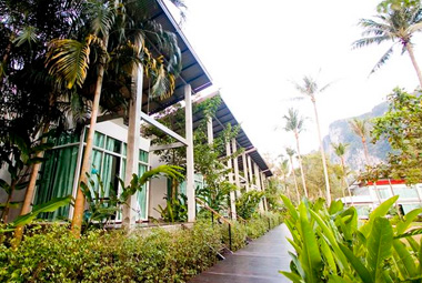 อ่าวนางพาราไดซ์ รีสอร์ท (Aonang Paradise Resort & Long Stay)