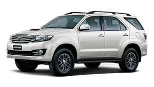 Toyota Fortuner 3.0 4WD or Similar
