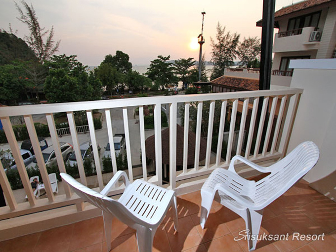 ศรีสุขสันต์ รีสอร์ท (Srisuksant Resort)